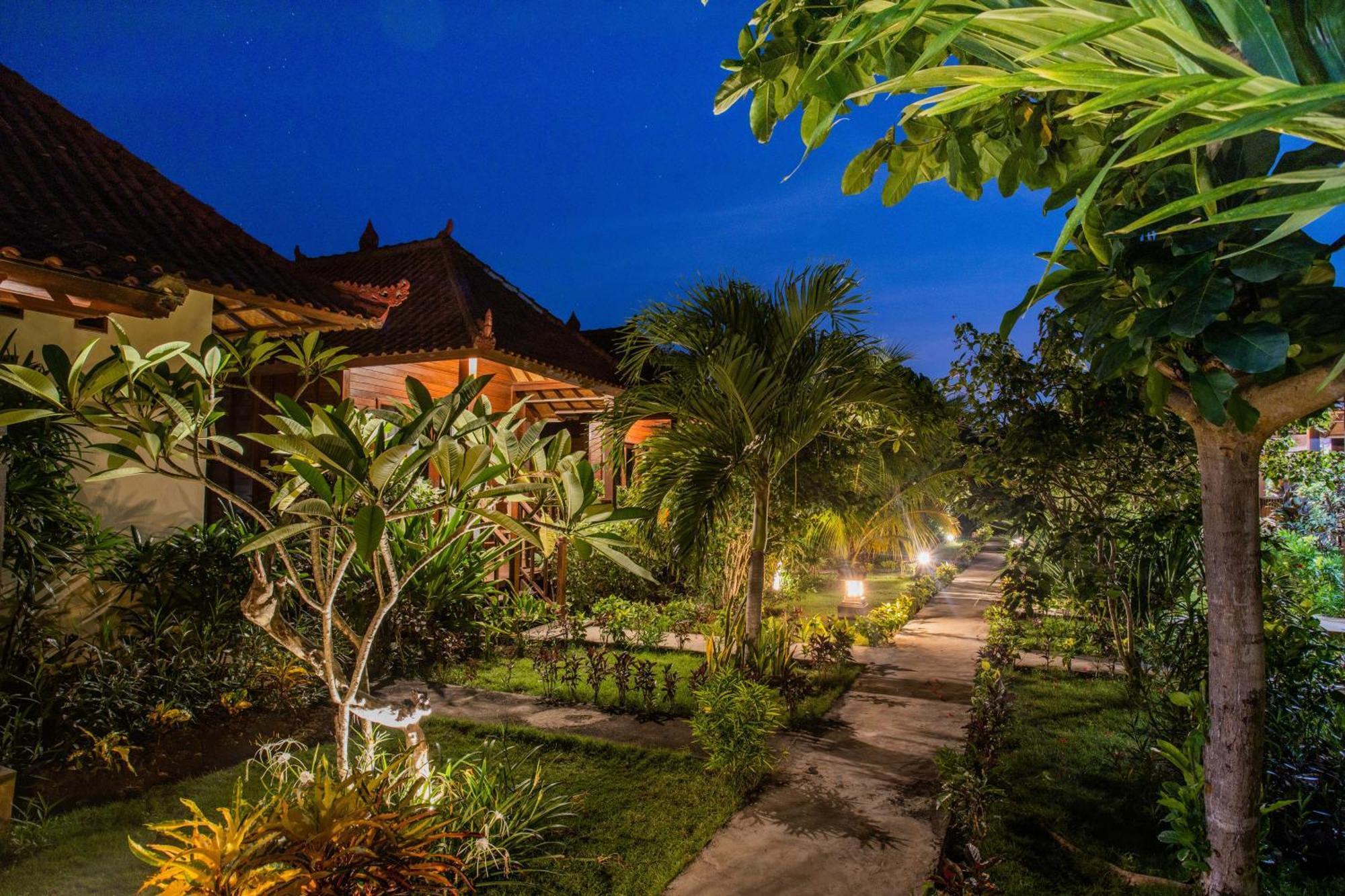 Hotel The Parnas Nusa Lembongan Zewnętrze zdjęcie